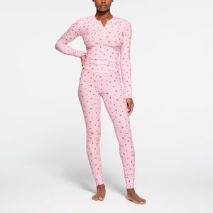 NWOT Skims Soft Lounge Cherry Blossom Set